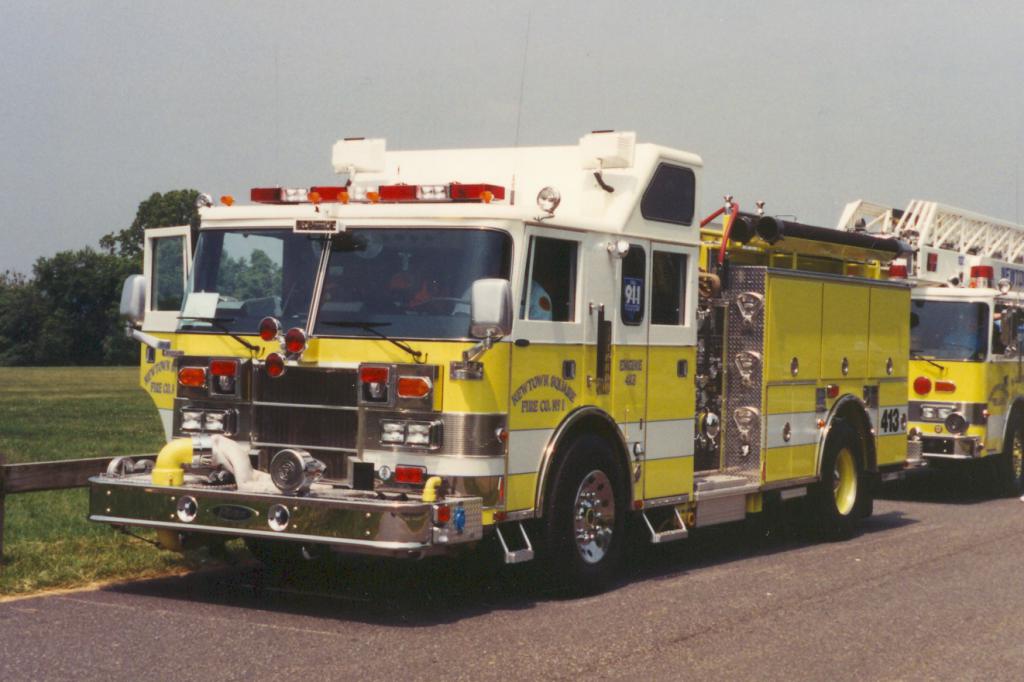 1993 Pierce Lance